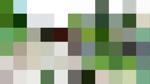 Mosaik aus grünen, weißen und grauen Quadraten in einem Raster aus sechs Reihen