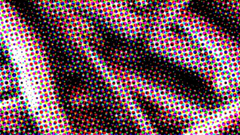Farbige Punkte in Rot, Grün, Blau und Gelb auf schwarzen und weißen Flächen bilden ein dichtes Raster, links wird es heller.