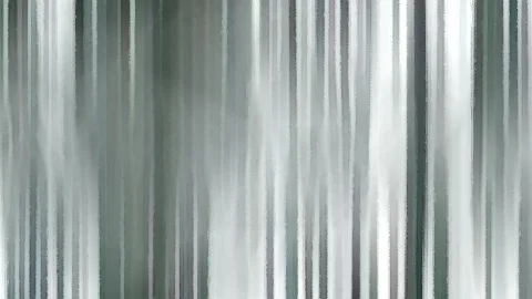 Abstraktes Bild aus vertikalen, verwischten Streifen in Grau-, Grün- und Weißtönen, dazwischen helle und dunkle Bahnen.