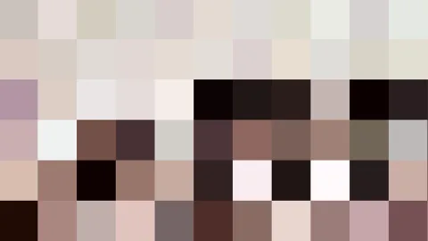Abstraktes Mosaik aus quadratischen Pixelblöcken in Beige, Rosa, Braun und Schwarz, dicht nebeneinander angeordnet.