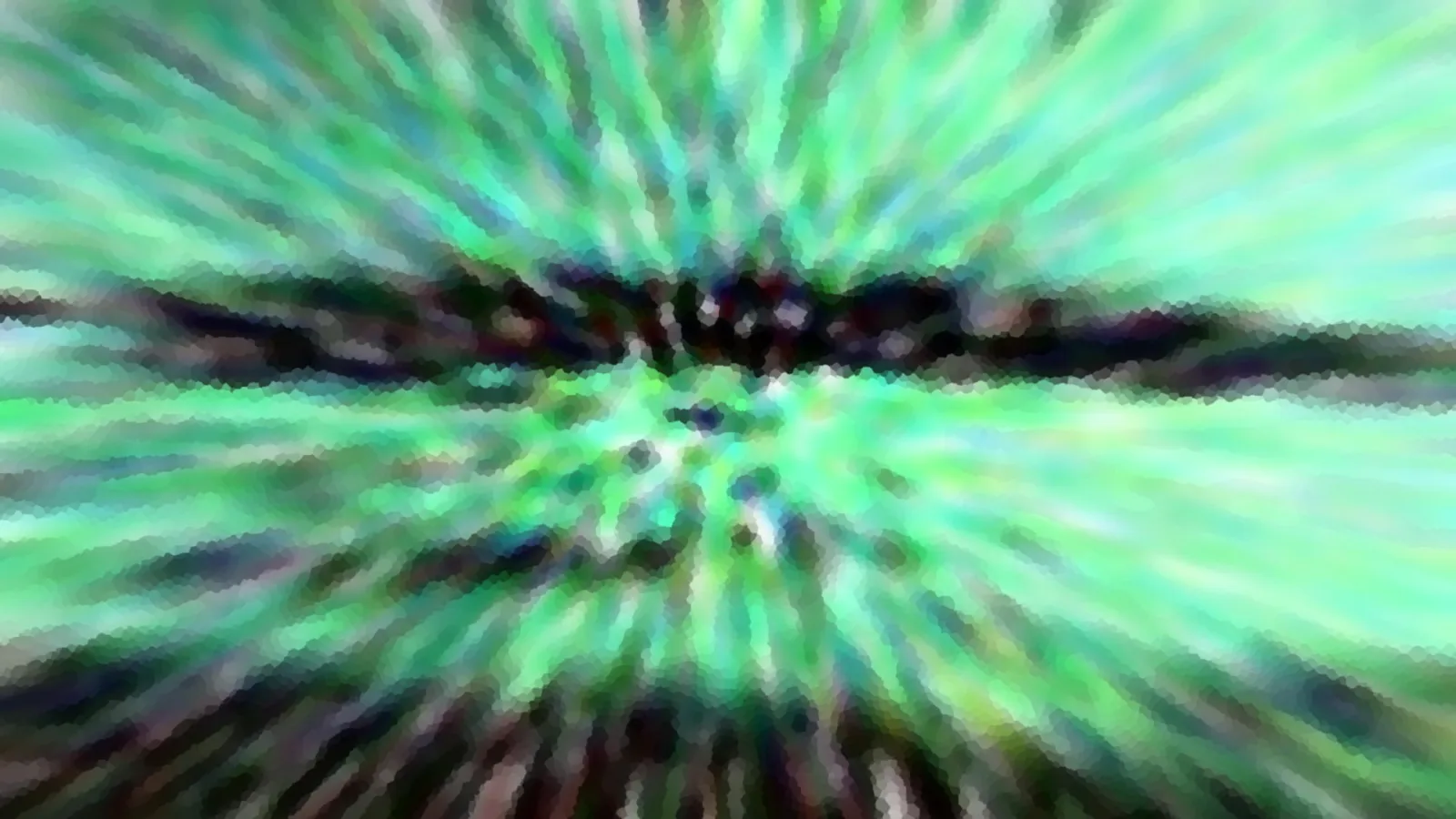 Abstrakte Aufnahme mit radialer Bewegungsunschärfe in Grün und Türkis, eine dunkle horizontale Zone verläuft durch die Bildmitte.
