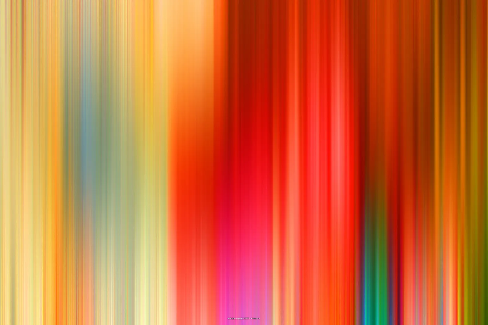 Vertikal verlaufende, verschwommene Streifen in Orange, Rot, Gelb, Blau und Grün, die wie Lichtspuren nebeneinanderstehen.