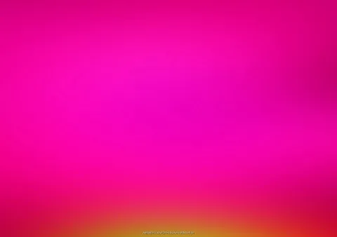 Weicher Farbverlauf von Pink über Magenta bis zu Orange am unteren Bildrand, dort ein kleiner Schriftzug.