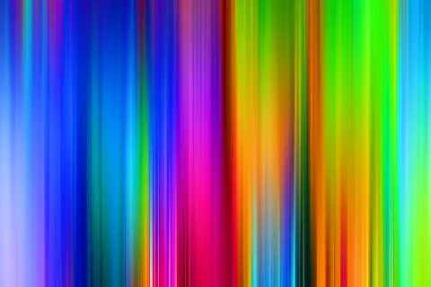 Abstrakte Komposition aus senkrechten, verwischten Streifen in Blau, Violett, Magenta, Rot, Orange, Gelb und Grün, die von links nach rechts ineinander übergehen.