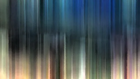 Abstrakte senkrechte Streifen in Blau, Grau und Pfirsichtönen, oben kühler, unten wärmer.