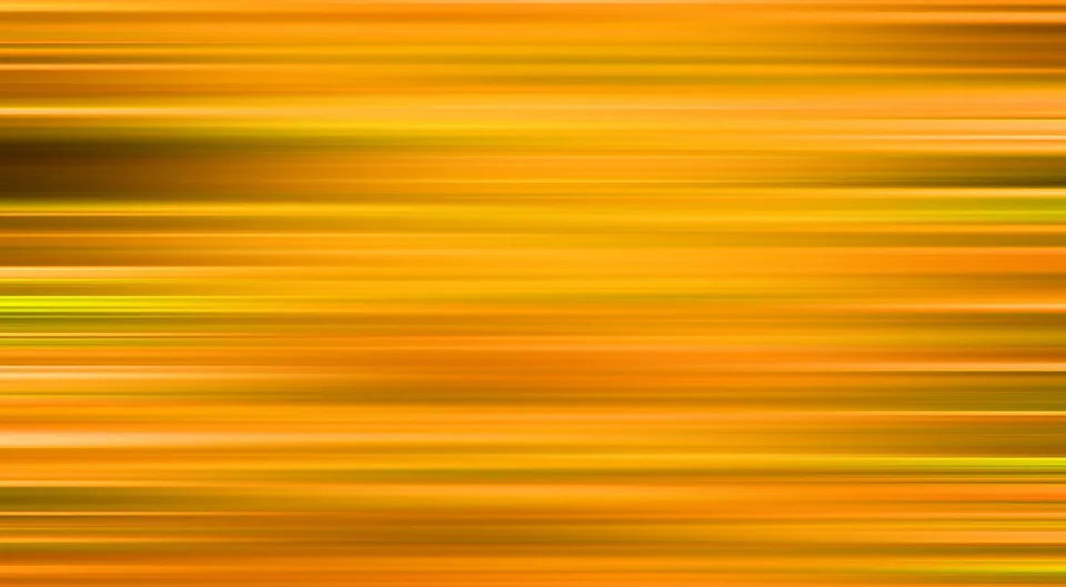 Abstrakte horizontale Streifen in Orange, Gelb und Ocker mit dunkleren grünlichen Bereichen links und in der Mitte, wirken wie eine Bewegungsunschärfe.