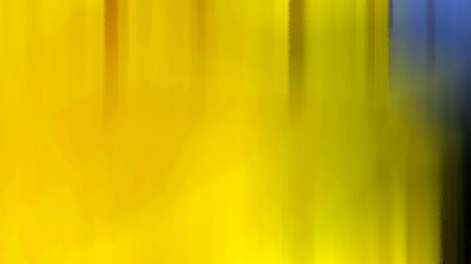 Abstrakte vertikale Schlieren in Gelb, Gold und Dunkelbraun, am rechten Rand ein blauer Streifen.