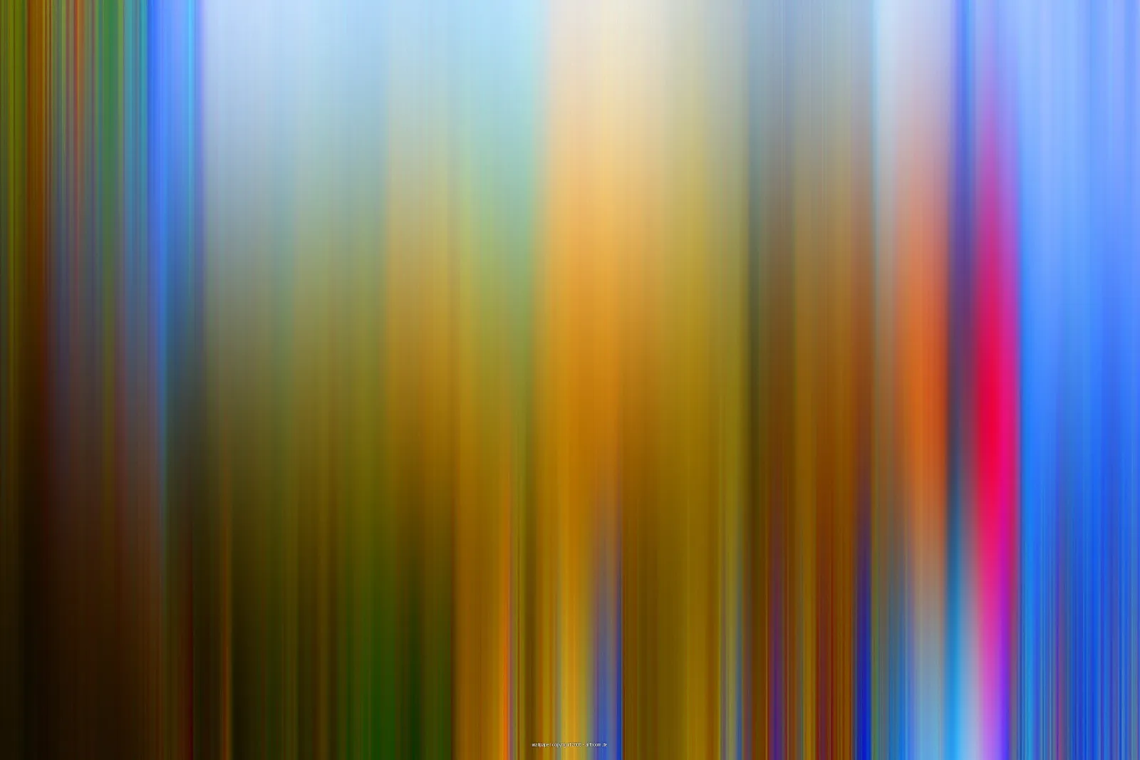 Abstrakte Komposition aus senkrechten, verwischten Streifen in Blau, Gelb, Orange, Grün und Pink, die von links nach rechts ineinander übergehen.