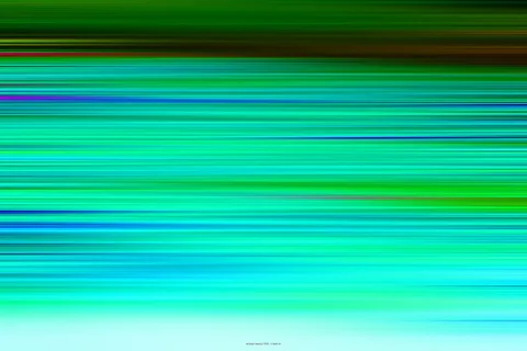 Abstraktes Bild aus horizontalen, farbigen Streifen in Grün, Cyan und Blau, oben dunkler, unten hell auslaufend.