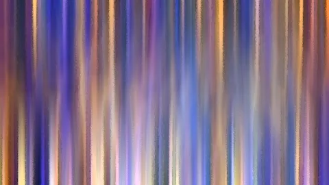 Abstraktes Bild aus senkrechten, weich verlaufenden Streifen in Violett, Blau, Gold und Rosa.