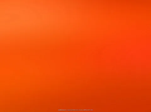 Fast einfarbiger Verlauf, oben links heller Orangeton, nach rechts und unten in kräftiges Rot-Orange übergehend, ohne erkennbares Motiv.
