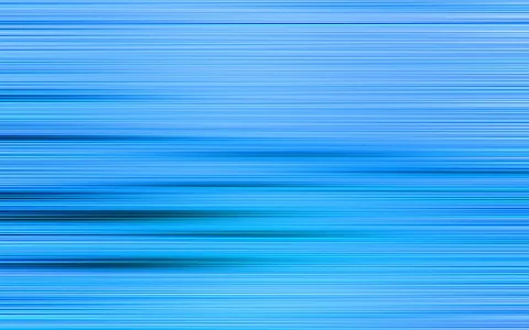 Abstrakte Komposition aus dicht nebeneinander liegenden horizontalen Streifen in verschiedenen Blautönen, dunklere Bänder im mittleren und unteren Bereich.