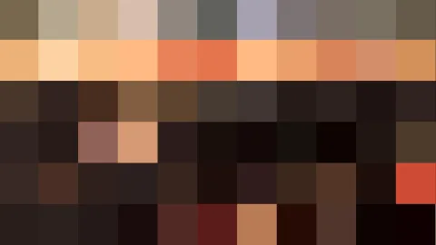Grobes Pixelmosaik aus Quadraten in Beige, Braun, Orange und Rot, nach unten hin dunkler mit einzelnen roten Farbfeldern