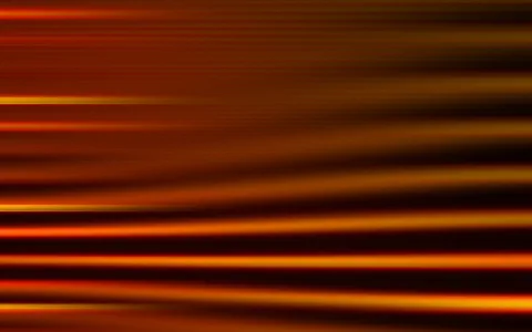 Horizontal verlaufende, leuchtende Streifen in Orange, Gelb und Rot auf dunklem braunem Grund, nach rechts hin weicher und breiter.
