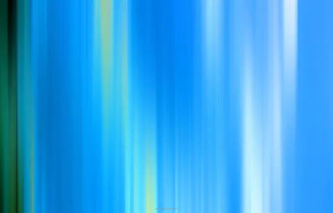 Vertikale, verwischte Streifen in Blau, Hellblau und Grün, nach rechts heller werdend, mit weißlichen Lichtbahnen.