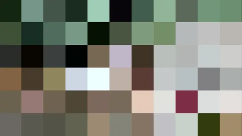 Mosaik aus kleinen Farbquadraten in Grün, Grau, Braun und Beige