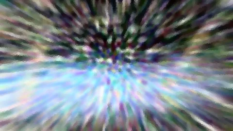 Abstrakte Komposition aus bunten, verwischten Farbstrahlen, die von einem Zentrum im oberen Bildbereich radial nach außen laufen, unten dominieren helle Blau- und Lilatöne.