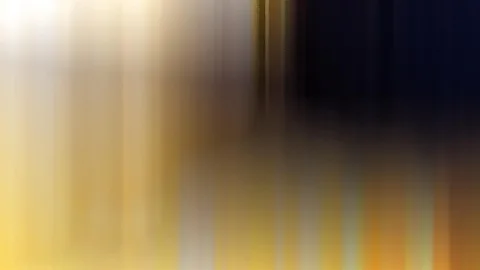 Abstrakte Komposition aus senkrechten, verwischten Streifen in Gelb, Orange und Weiß, links hell, rechts tiefschwarz mit dunkelblauen Akzenten.