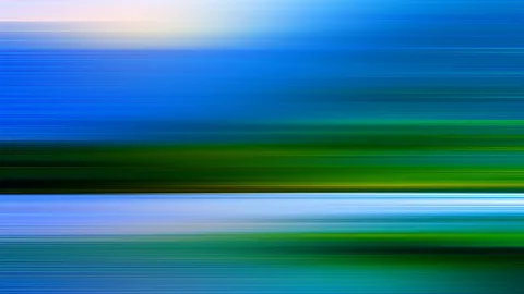 Abstrakte Komposition aus horizontalen Streifen in Blau, Grün und Hellblau, oben ein heller Verlauf, unten ein dunkles Grünband.