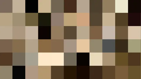 Pixelmosaik aus braunen, beigen und schwarzen Quadraten in einem gleichmäßigen Raster.