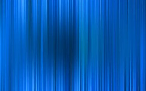 Vertikale, verwischte blaue Linien mit dunkleren Schatten in der Mitte und helleren Streifen am rechten Rand
