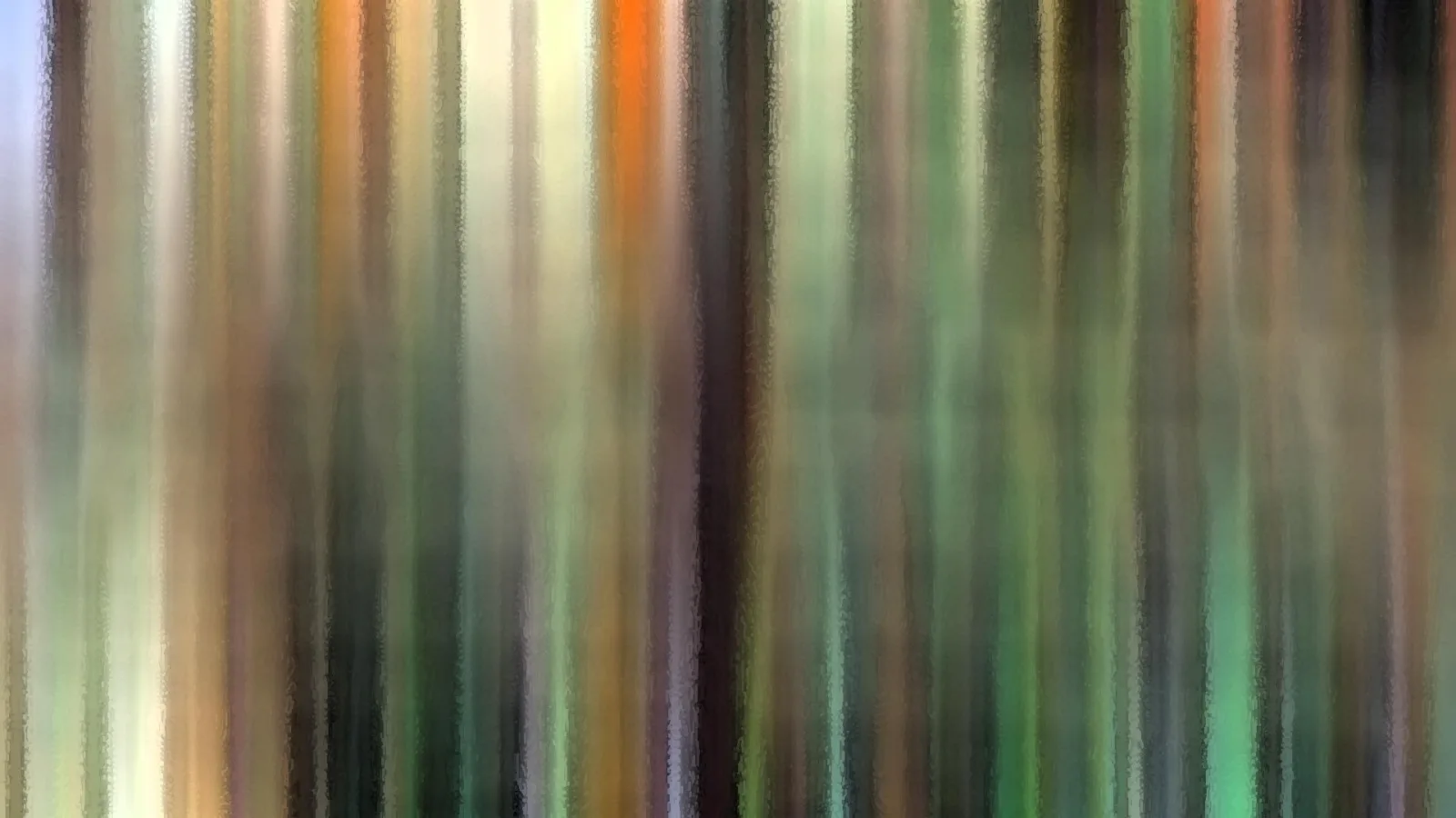 Abstraktes Bild mit senkrechten, verwischten Streifen in Grün, Orange, Creme und Dunkelbraun