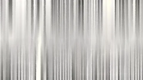 Abstrakte Fläche aus senkrechten grauen und weißen Streifen mit weichen, verwischten Rändern, in der Mitte etwas heller.