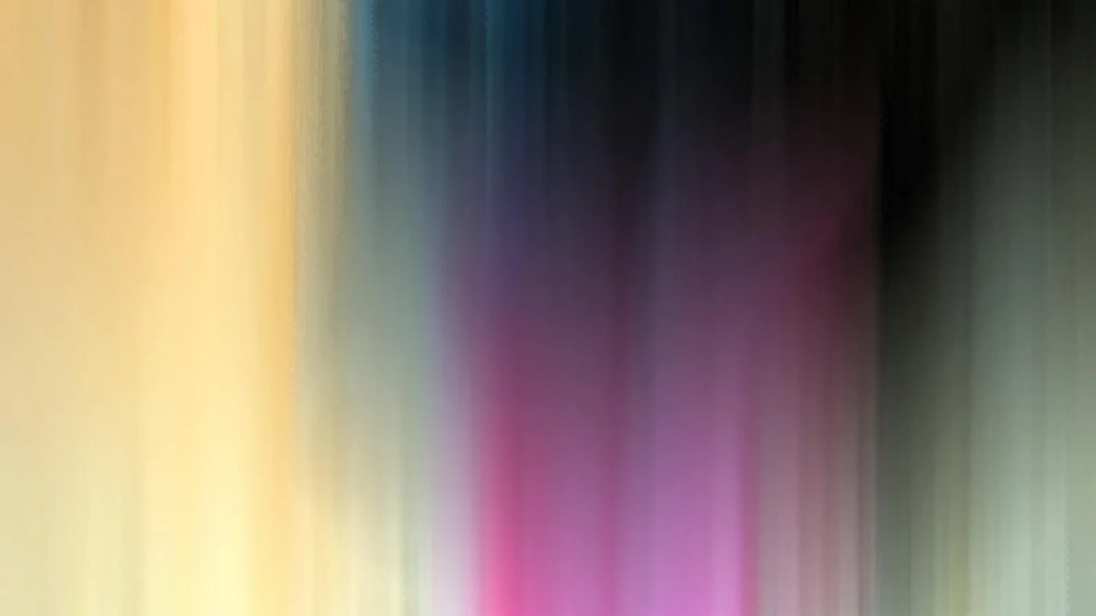 Abstrakte, senkrecht verwischte Farbflächen: links Gelb, in der Mitte Magenta, oben rechts Schwarz und Blau.