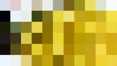 Grob gepixeltes Mosaik aus Feldern in Gelb, Ocker, Olivgrün und Weiß, oben links in hellem Blau und Grau.