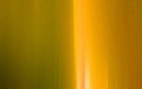 Abstrakte vertikale Streifen, die von einem olivgrünen Dunkel links in ein helles Orange rechts übergehen, mit einem leuchtenden Lichtstreifen in der Mitte.