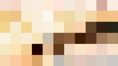 Quadratisches Raster aus Pixelblöcken in Beige, Creme, Braun und Schwarz, von hell oben nach dunkel in der Mitte und unten.