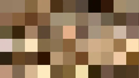 Mosaik aus quadratischen Farbfeldern in Braun, Beige und Ocker, ohne erkennbares Motiv.