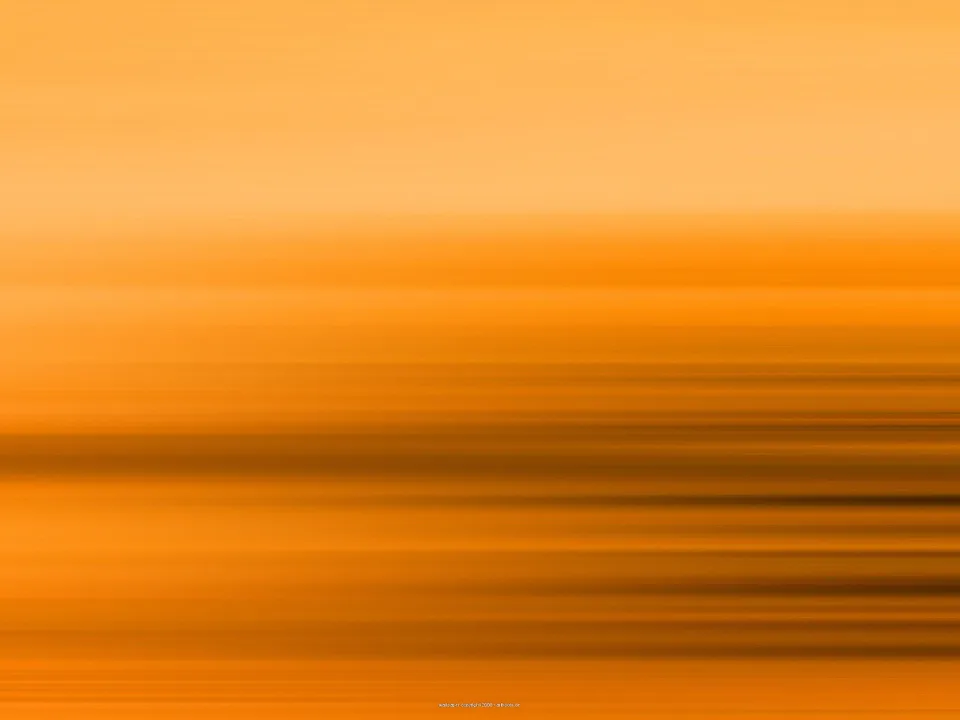 Abstrakte Fläche aus orangefarbenen Tönen mit horizontalen, verschwommenen dunkleren Streifen, die von oben nach unten dichter werden.