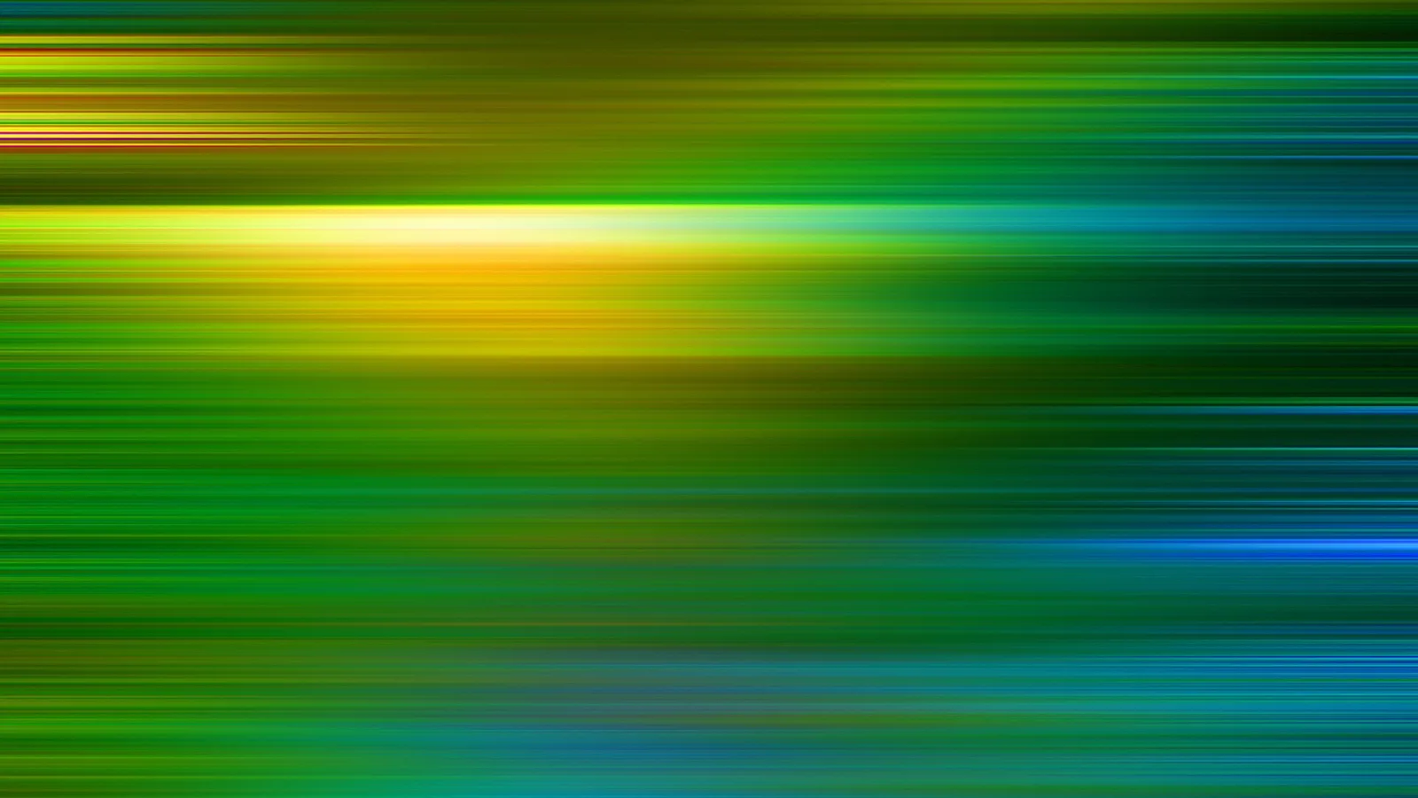 Abstrakte horizontale Streifen in Grün, Gelb und Blau, verwischt wie eine Bewegungsunschärfe, mit einem hellen gelben Lichtband in der oberen Bildhälfte.