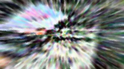 Abstraktes Bild mit radialen, bunten Streifen in Pastellrosa, Blau, Grün und Weiß, die von einer dunklen, unscharfen Mitte nach außen laufen.
