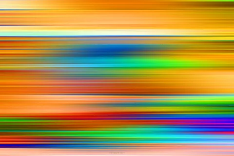 Abstrakte Komposition aus horizontal verwischten Streifen in Orange, Gelb, Blau, Grün und Rot, die sich über die gesamte Bildfläche ziehen.