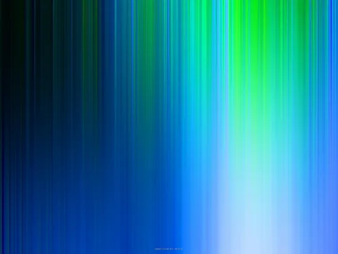 Vertikale, verwischte Lichtstreifen, die von Dunkelblau über Blaugrün bis zu hellem Grün und Hellblau verlaufen.