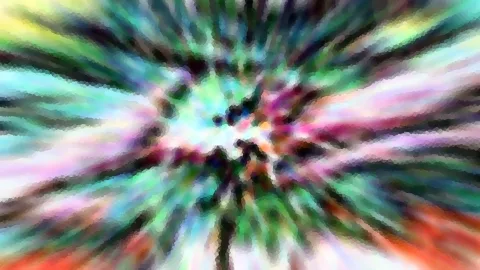 Abstrakte Komposition aus bunten Farbschlieren, die von einem dunklen Zentrum in der Bildmitte radial nach außen laufen, dominiert von Grün, Pink und Rot.