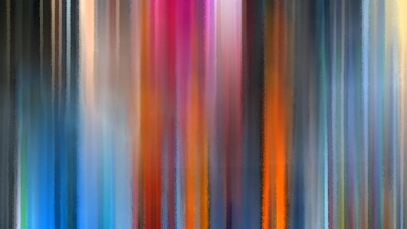 Abstraktes Bild aus senkrechten, verwischten Farbstreifen in Blau, Orange, Pink und Grau.