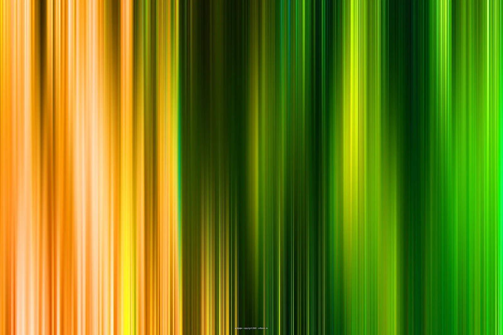 Abstrakte vertikale Streifen verlaufen von links nach rechts von Orange über Gelb zu dunklem und hellem Grün, unscharf verwischt.