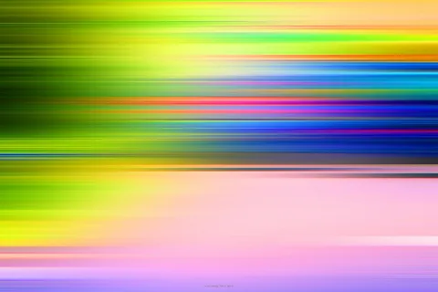 Horizontal verwischte Streifen in Grün, Gelb, Blau, Orange und Rosa, nach unten in Violett übergehend.