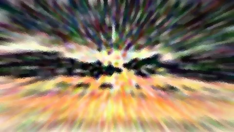 Abstrakte Komposition aus radial verlaufenden, bunten Streifen in Grün, Violett, Gelb und Orange mit mosaikartiger Struktur und dunkler Zone in der Mitte.