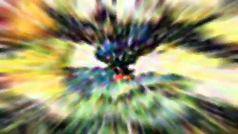 Abstrakte Komposition aus gelben, grünen und violetten Farbstreifen, die von einem dunklen Zentrum mit rotem Akzent radial nach außen laufen.