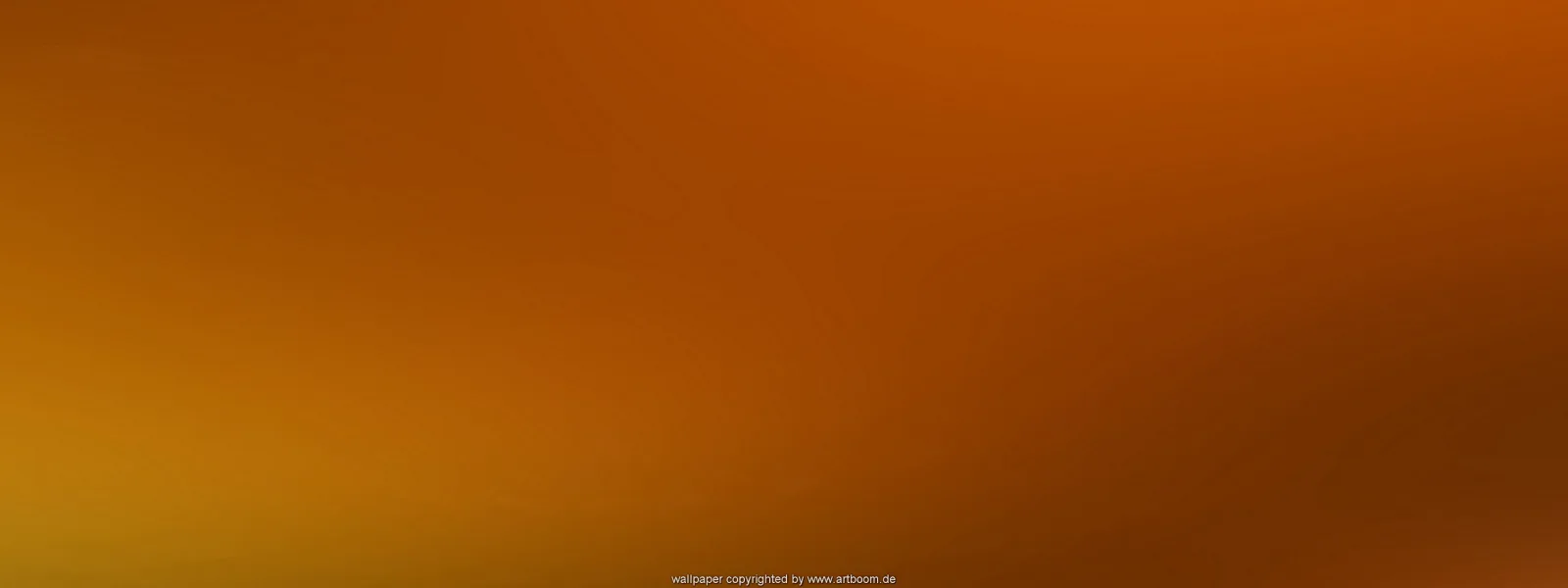 Weicher Farbverlauf von Orange und Braun, links heller ins Gelbliche übergehend, rechts dunkler, im unteren Rand eine kleine Copyright-Zeile.
