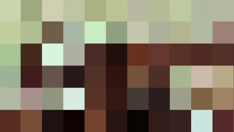 Abstraktes Farbmosaik aus quadratischen Feldern in Grün-, Beige-, Braun- und Rottönen, dunkler im unteren Bereich.