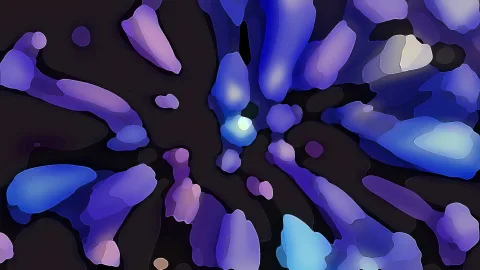 Abstrakte Komposition aus blauen und lila Formen, die aus einem dunklen Hintergrund aufragen, mit hellen Glanzlichtern im Zentrum.