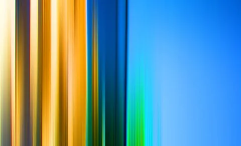 Vertikale, verwischte Streifen gehen von Gelb und Orange links in Grün und Blau rechts über, mit einer ruhigen blauen Fläche am rechten Rand.