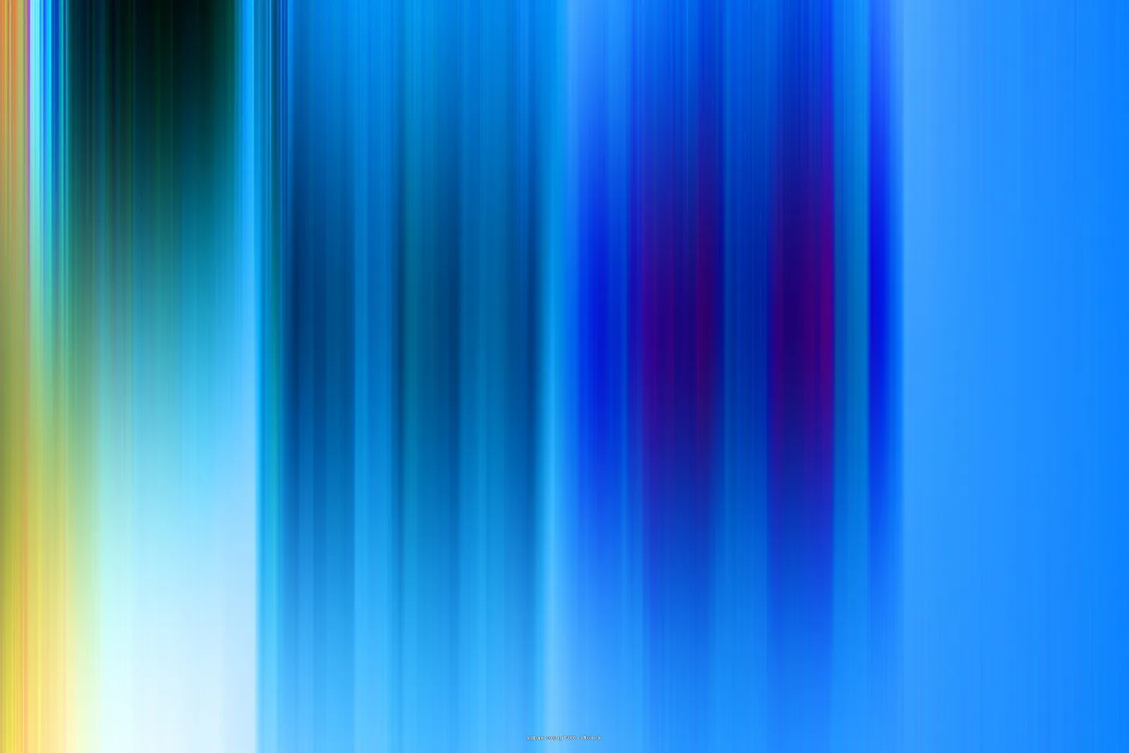Vertikal verwischte Streifen in Blau, Gelb und Dunkelgrün, rechts eine glatte blaue Fläche.