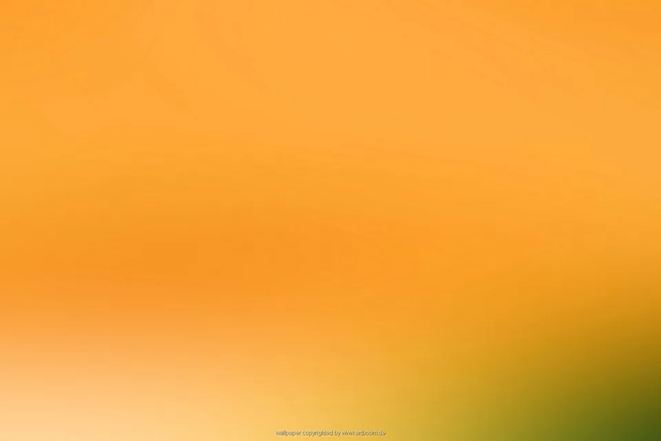 Weicher Farbverlauf von Orange über Gelb bis zu Grün in der unteren rechten Ecke, am unteren Rand hell cremefarben.