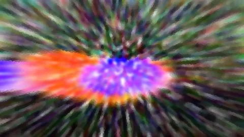 Abstraktes Bild mit radial von der Mitte ausgehenden, verwischten Streifen in Grün, Orange und Violett, im Zentrum ein helles violettes Leuchten.